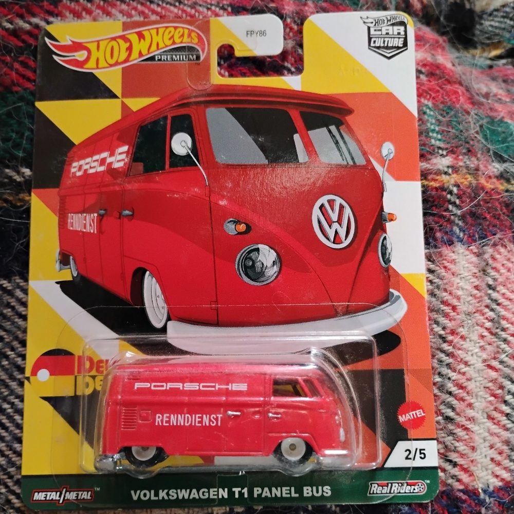 Hot Wheels Premium Car Culture Deutschland Design VW Volkswagen T1 Panel Bus